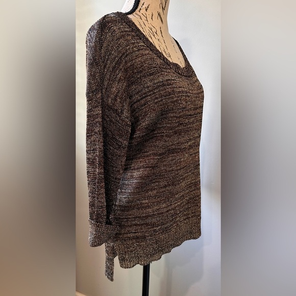 ✨ Olive & Oak Glittery Silver Top (M) ✨ - Picture 4 of 12